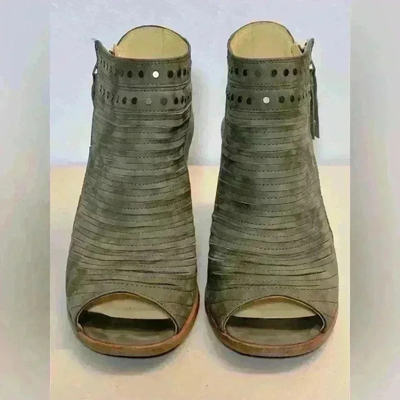 Paul Green Cayanne Peep Toe Bootie Olive Green Nubuck Size 6 1/2 UK, Size 9 U.S. - Picture 2 of 10